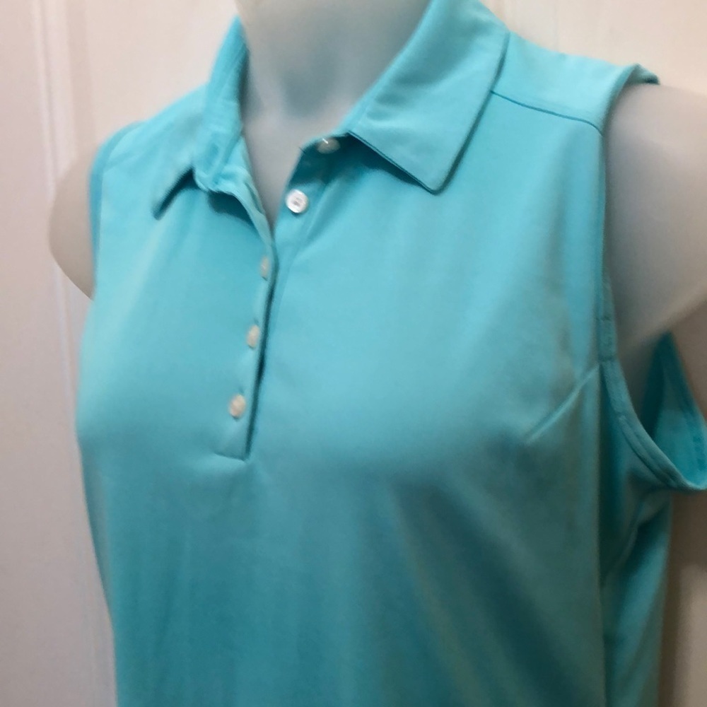 NikeGolf sleeveless shirt - Picture 2 of 9